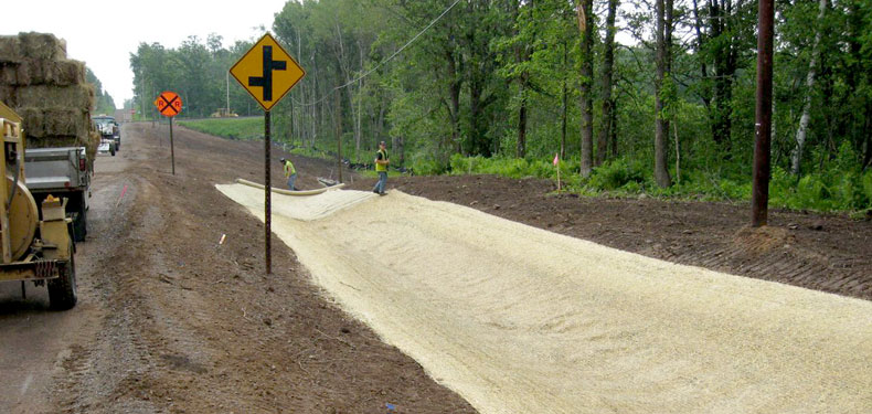 blanketed ditchbank for erosion control